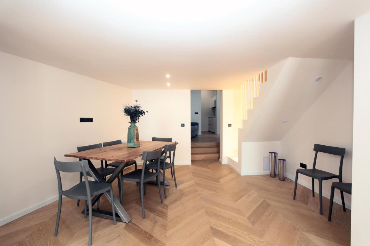 The Apartment House - Mezibranska Prague Luaran gambar